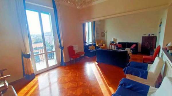 Foto Pentalocale in affitto a Genova, Albaro