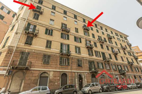 Foto Pentalocale in affitto a Genova