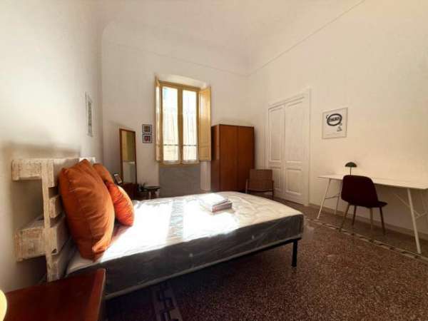 Foto Pentalocale in affitto a Sassari