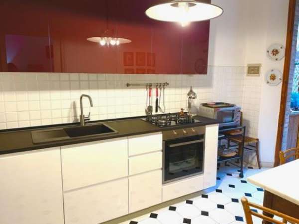 Foto Pentalocale in affitto a Siena