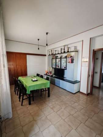 Foto Pentavani ammobiliato a Poggio Del Lupo Misterbianco (CT) A Misterbianco (CT)