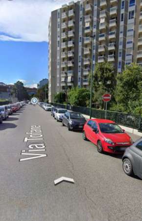 Foto PER FAMIGLIE: Quadrilocale VIA TOFANE 610 euro