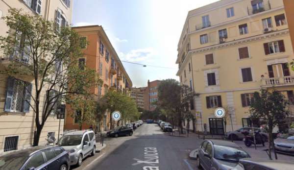 Foto PIAZZA BOLOGNA MONOLOCALE BALCONE E POSTO AUTO
