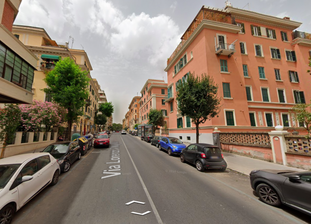 Foto PIAZZA BOLOGNA TRILOCALE CON BALCONE