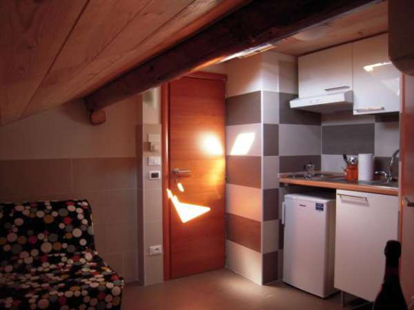 Foto Piazza Capitini 36 (B14)