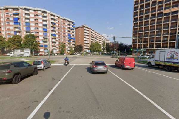 Foto PIAZZA PITAGORA TRILOCALE CON TERRAZZINO