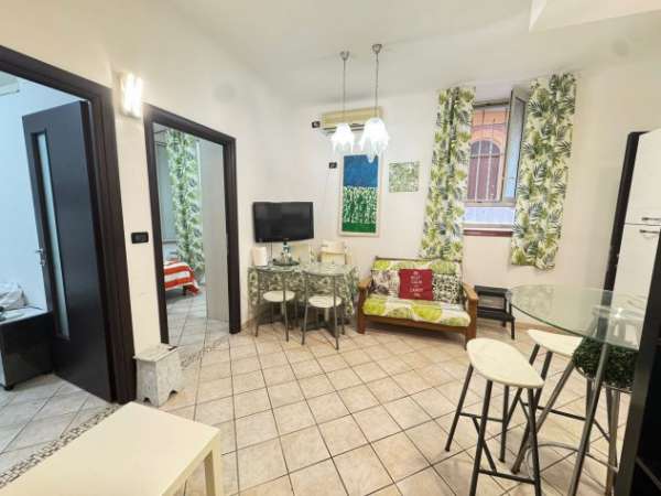 Foto PIAZZA RE DI ROMA TRILOCALE ARREDATO