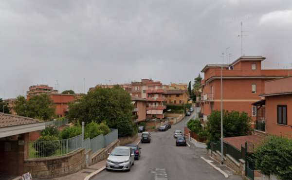 Foto PISANA BILOCALE TERRAZZO CON POSTO AUTO