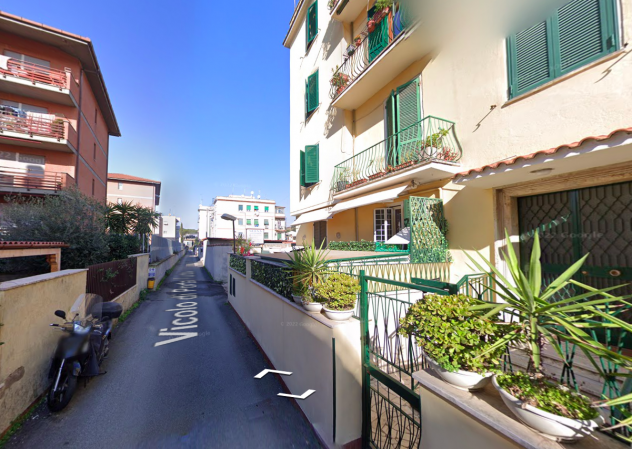 Foto PORTA FURBA BILOCALE CON CORTILE ESTERNO MATTONATO