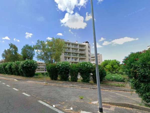 Foto PORTUENSE - MURATELLA TRILOCALE CON TERRAZZO PRIVATO CONDOMINIO INCLUSO.