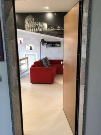 Foto PORTUENSE ATTICO ARREDATO LIBERO DA SUBITO