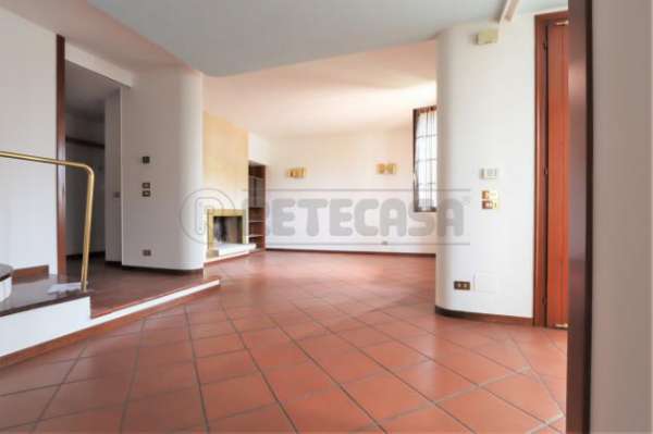 Foto Porzione di casa in affitto a Castegnero