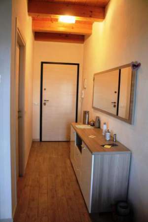 Foto Porzione di casa in affitto a Sarzana 55 mq  Rif: 1323062