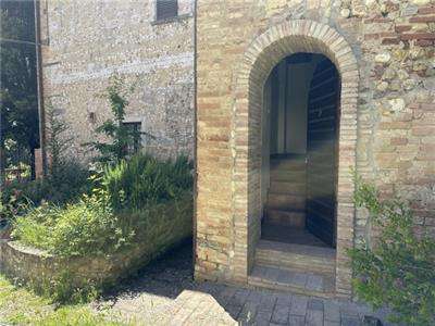 Foto PORZIONE DI COLONICA - FEZZANA