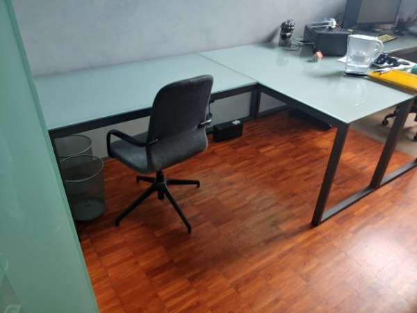 Foto POSTAZIONE CO-WORKING IN STUDIO