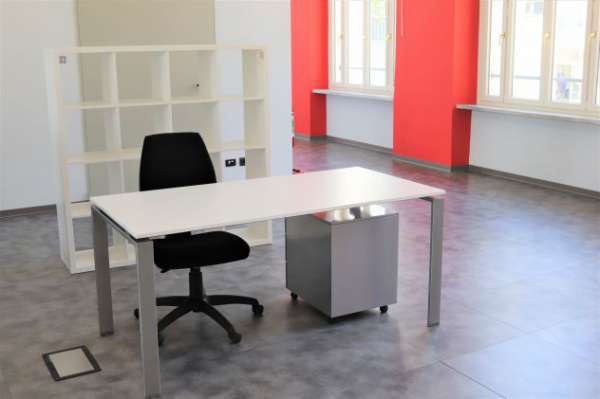 Foto Postazione scrivania Torino Coworking Center