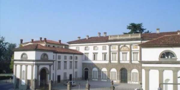 Foto Postazioni ed uffici condivisi