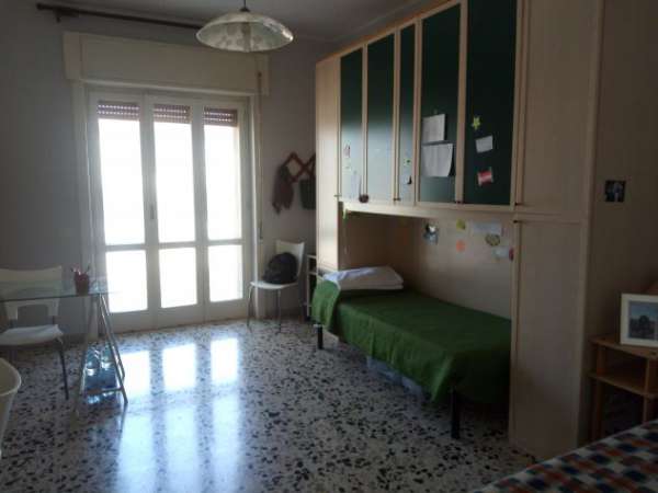 Foto Posti letto in doppia per studentessa fuori sede  Napoli Universita' Federico II