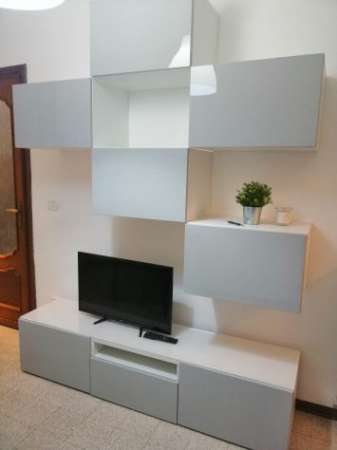 Foto Posti letto in stanze doppie Via Bisalta 4