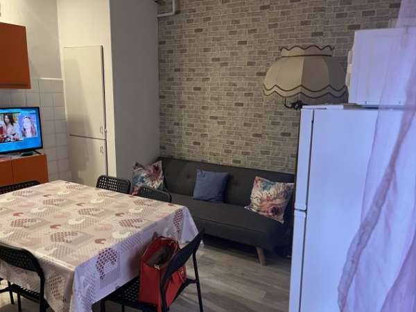 Foto Posti letto per ragazze zona ospedale facciolati. Da agosto