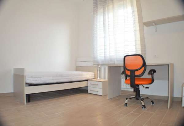 Foto Posti letto Studenti Borgo Roma