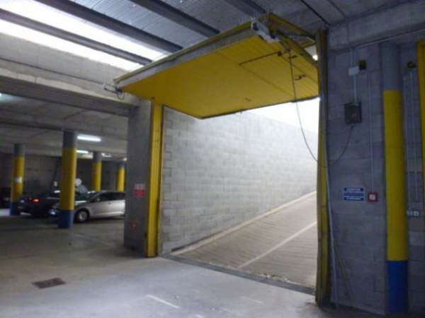 Foto Posto auto, furgone,  moto in affitto