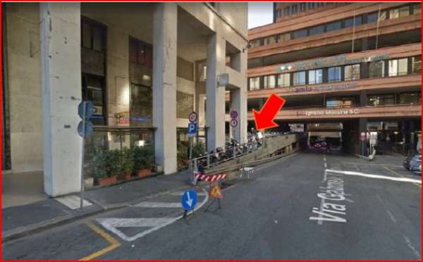 Foto Posto Auto Genova Centro garage - Dante/Fieschi/D'Annunzio: 180� / mese.