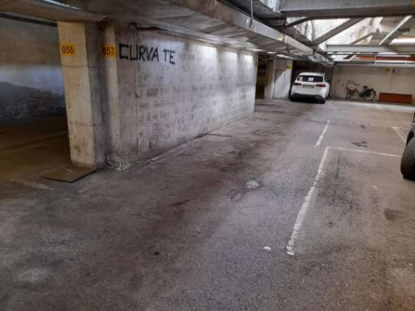 Foto Posto auto in affitto a Mantova in garage condominiale libero dal 1 Luglio 2025