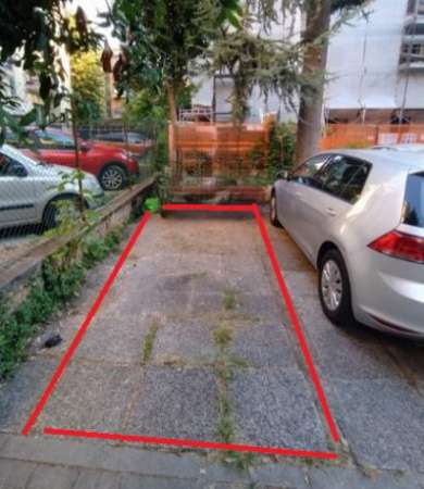 Foto posto auto scoperto ed esclusivo