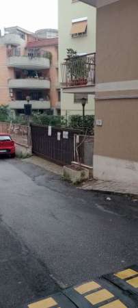 Foto Posto auto scoperto via Aurelia 378