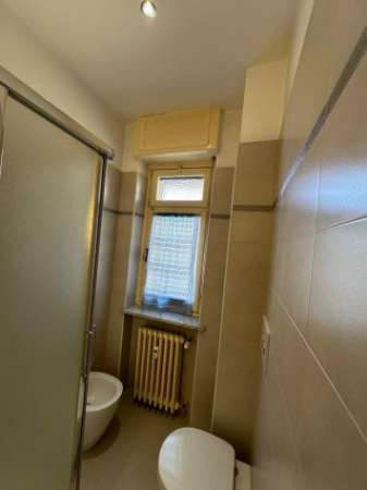 Foto Posto in Camera Doppia per Studenti universitari non residenti - Zona Parella