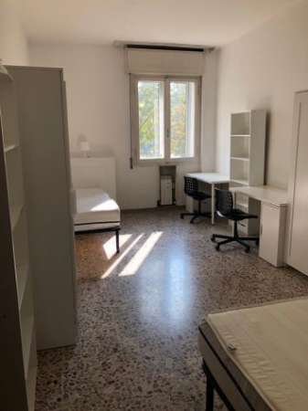 Foto POSTO IN DOPPIA per STUDENTI Bologna VIA SALVINI