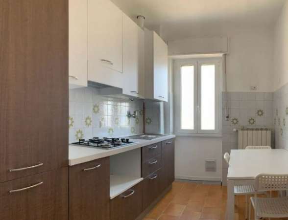 Foto POSTO LETTO A 290 EURO ALL-INCLUSIVE-DESIO (MB)