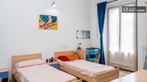 Foto POSTO LETTO IN CAMERA DOPPIA [NAVIGLI] - solo ragazze