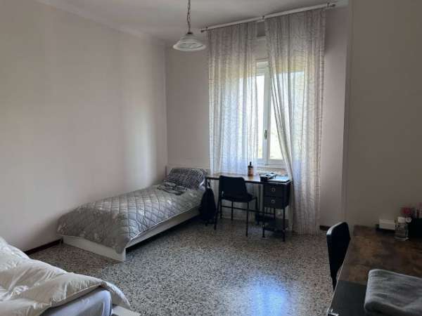 Foto POSTO LETTO IN CAMERA DOPPIA (per ragazza) Libero da SUBITO Pavia policlinico vi