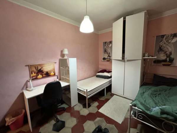 Foto Posto letto in camera doppia spese comprese