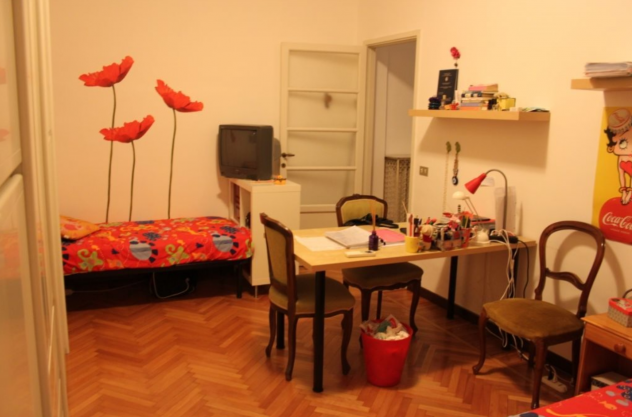 Foto POSTO LETTO IN DOPPIA SOLO RAGAZZE - NO AGENZIE