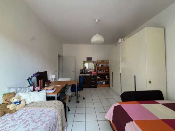 Foto POSTO LETTO IN DOPPIA STUDENTESSA  zona PORTA LAME