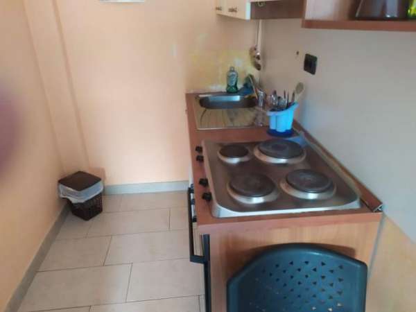 Foto posto letto instanza indipendente Lambrste mq38 affitto Euro85