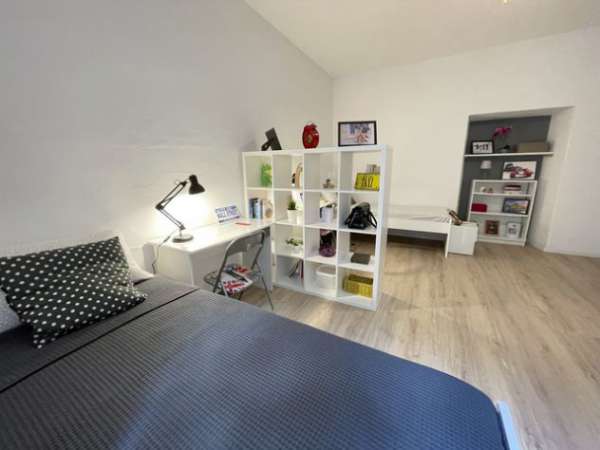 Foto Posto letto per studentessa disponibile da Settembre