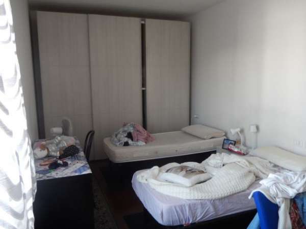 Foto POSTO LETTO X RAGAZZA ZONA BICOCCA UNIVERSITA, STAZ. GRECO-PIRELLI, MM5 PONALE