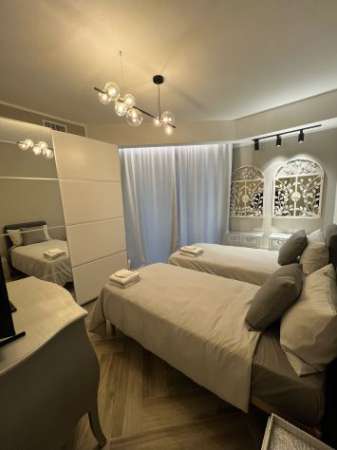 Foto Posto letto/Camera doppia nuova Milano San Siro