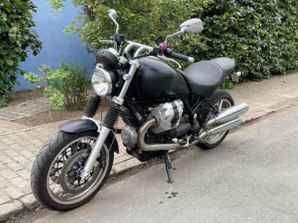 Foto Posto per la mia Guzzi in Ventimiglia - Cerco