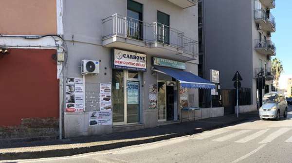 Foto Pozzuoli alta AFFITTASI locale commerciale 30 mq
