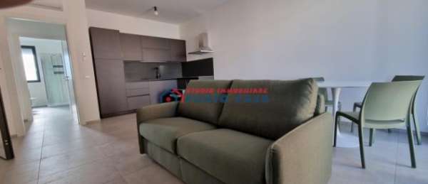 Foto PRESSI VIA MARCONI  Bilocale arredato al 3 p. c/a, mq 55 ca. con p.auto. Nuova costruzione. Euro 550 CL A1