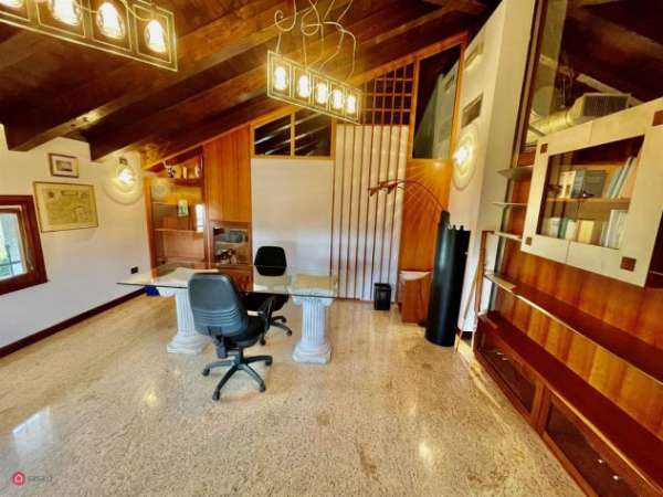 Foto Prestigiosi uffici direzionali