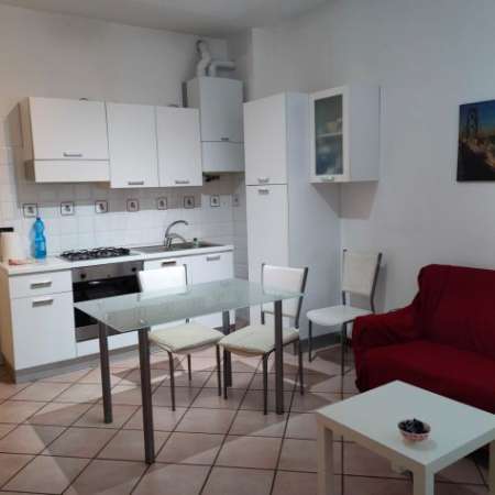 Foto prestigioso bilocale Corso cavour vicinanze Minerva