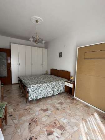Foto Prestigioso trilocale in Liguria