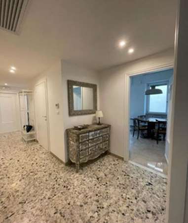 Foto Privato affitta due stanze singole in Valdonega -  Via Marsala