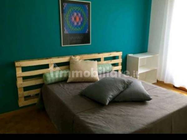 Foto Privato affitta un posto in camera doppia dal 01 luglio 2025 � uno in camera sin